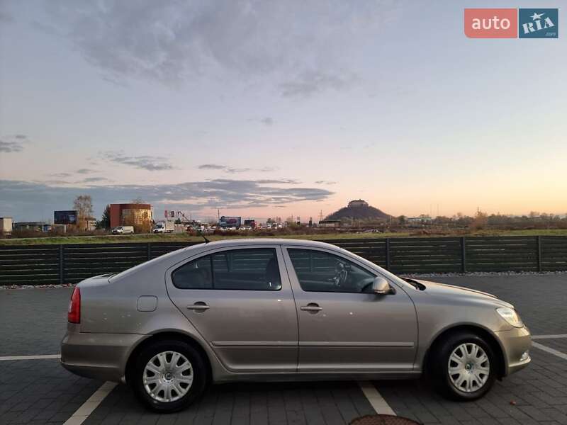 Ліфтбек Skoda Octavia 2010 в Мукачевому фото 18 Ліфтбек Skoda Octavia 2010 в Мукачевому