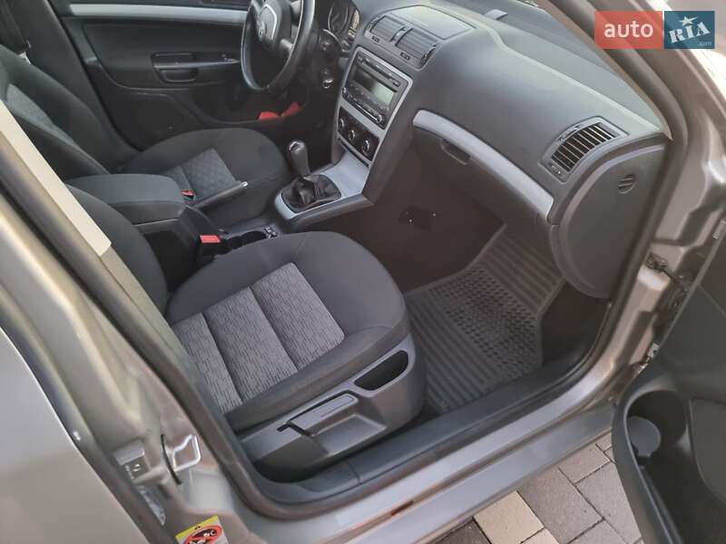 Ліфтбек Skoda Octavia 2010 в Мукачевому фото 23 Ліфтбек Skoda Octavia 2010 в Мукачевому