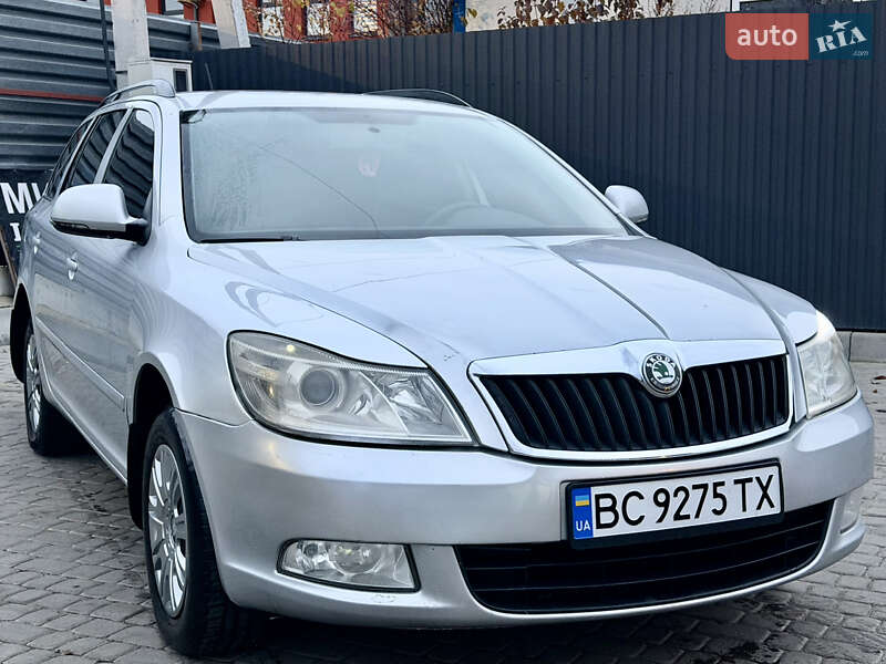 Универсал Skoda Octavia 2011 в Львове