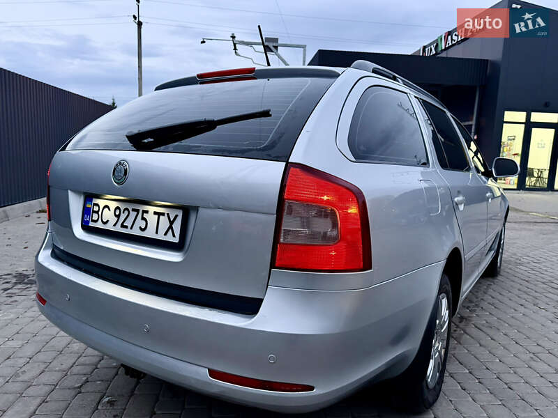 Универсал Skoda Octavia 2011 в Львове