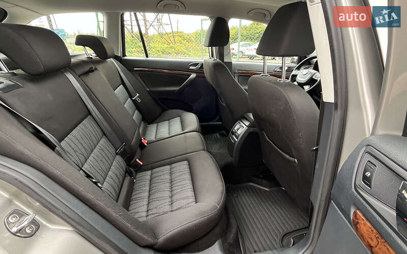 Универсал Skoda Octavia 2013 в Стрые