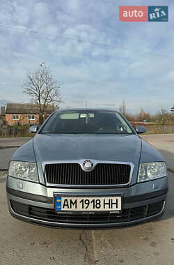 Ліфтбек Skoda Octavia 2006 в Житомирі