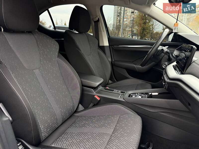 Лифтбек Skoda Octavia 2021 в Кривом Роге