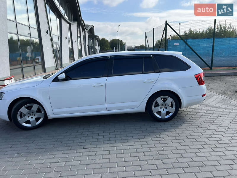 Универсал Skoda Octavia 2014 в Киеве