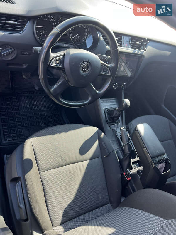 Универсал Skoda Octavia 2014 в Киеве