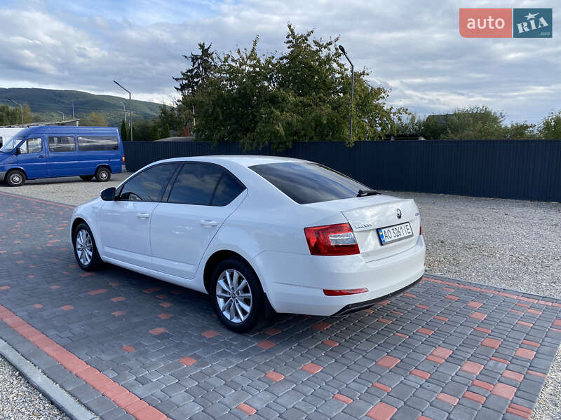 Лифтбек Skoda Octavia 2016 в Виноградове