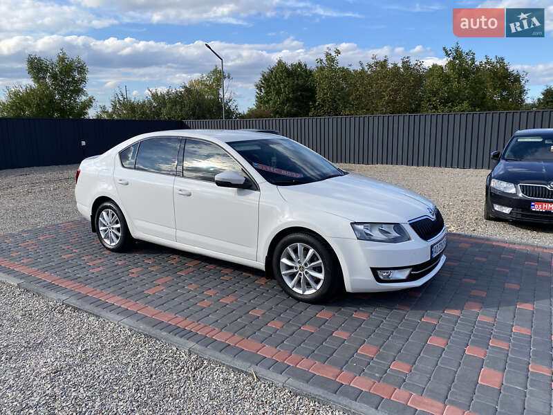 Лифтбек Skoda Octavia 2016 в Виноградове