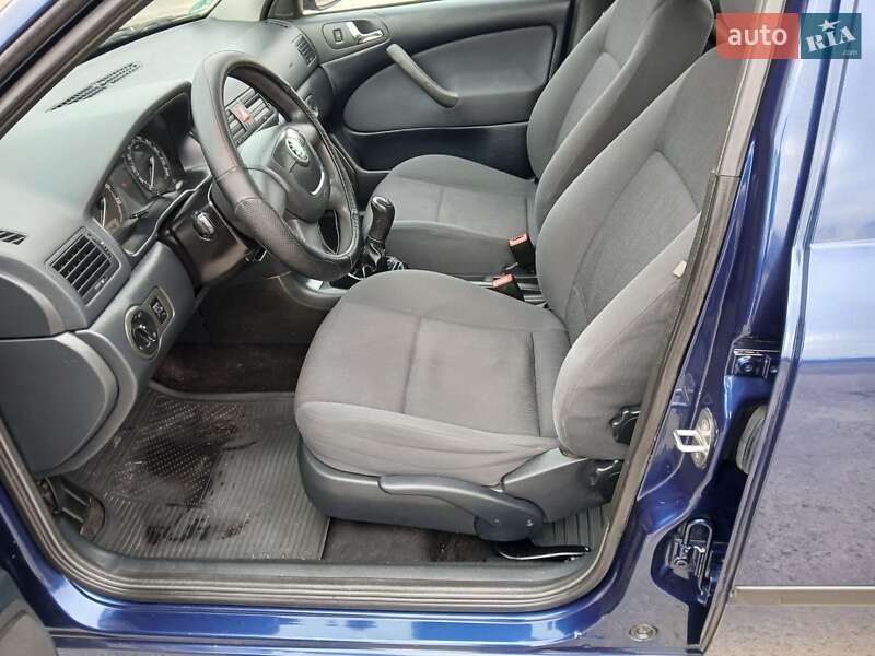 Универсал Skoda Octavia 2009 в Краснограде