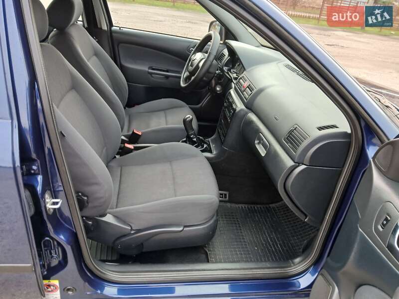 Универсал Skoda Octavia 2009 в Краснограде