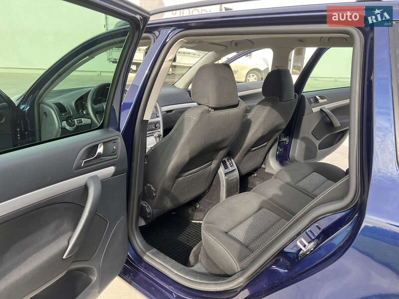 Универсал Skoda Octavia 2010 в Луцке