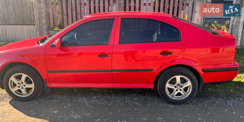 Ліфтбек Skoda Octavia 1999 в Виноградові фото Ліфтбек Skoda Octavia 1999 в Виноградові