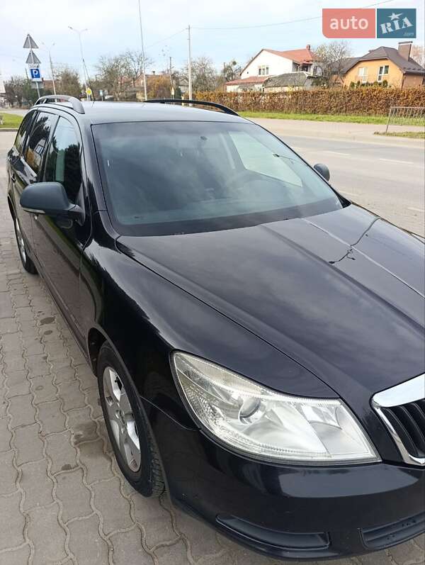 Універсал Skoda Octavia 2010 в Львові фото 12 Універсал Skoda Octavia 2010 в Львові