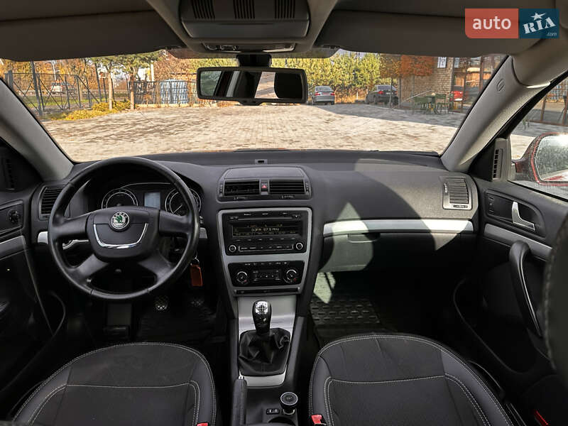 Универсал Skoda Octavia 2009 в Луцке фото 29 Универсал Skoda Octavia 2009 в Луцке