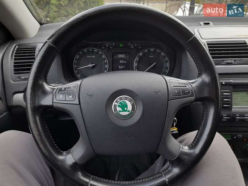 Ліфтбек Skoda Octavia 2004 в Жовкві фото 25 Ліфтбек Skoda Octavia 2004 в Жовкві