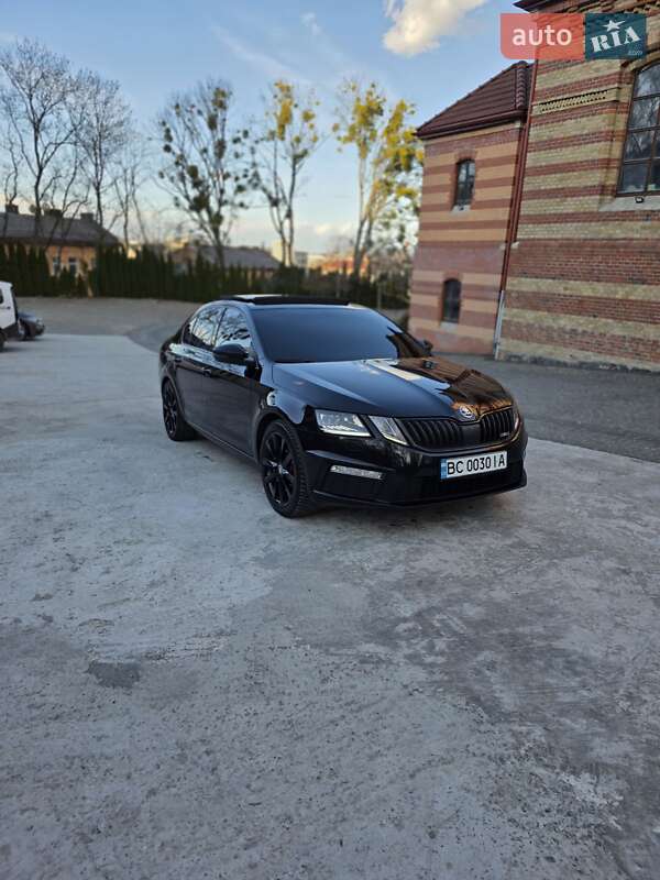Лифтбек Skoda Octavia 2017 в Львове