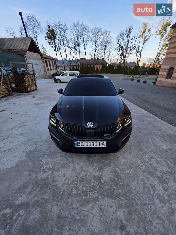 Лифтбек Skoda Octavia 2017 в Львове