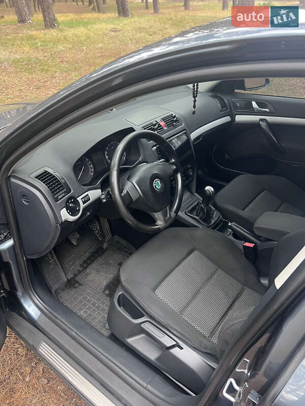 Лифтбек Skoda Octavia 2006 в Ахтырке фото 19 Лифтбек Skoda Octavia 2006 в Ахтырке