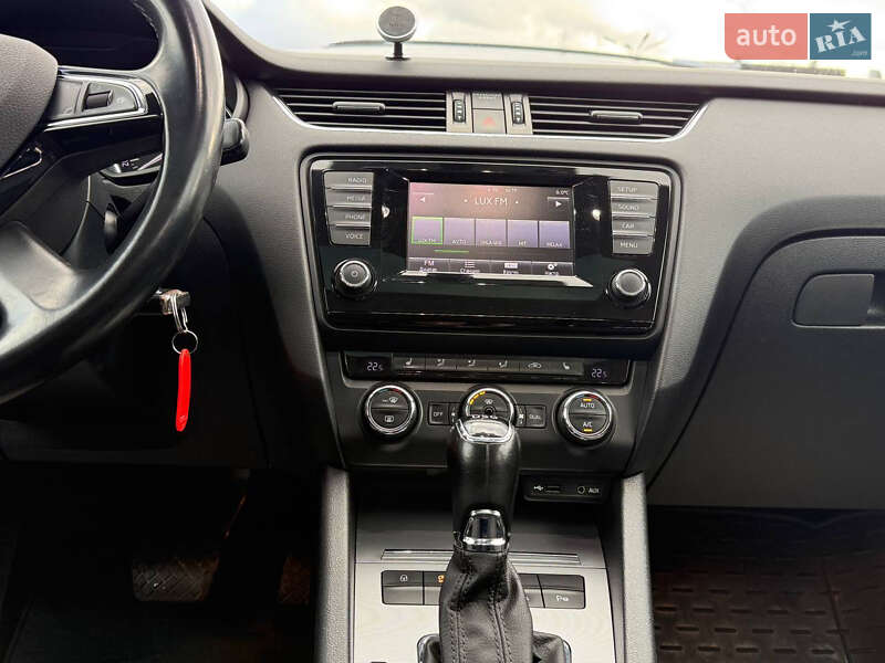 Универсал Skoda Octavia 2015 в Житомире