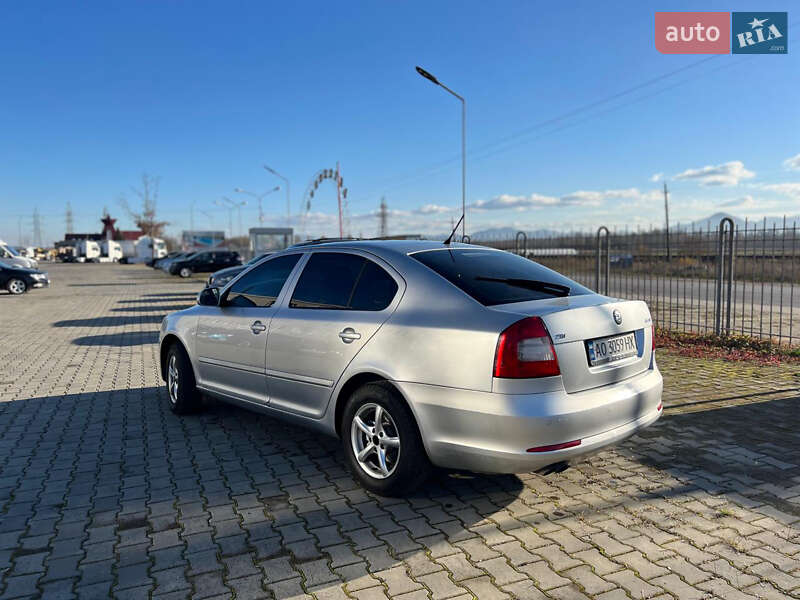 Лифтбек Skoda Octavia 2011 в Хусте фото 7 Лифтбек Skoda Octavia 2011 в Хусте