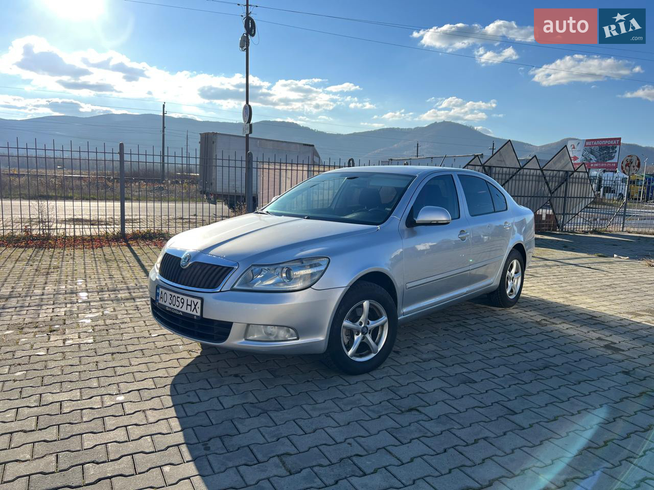 2010 Skoda Octavia - мініатюра 14