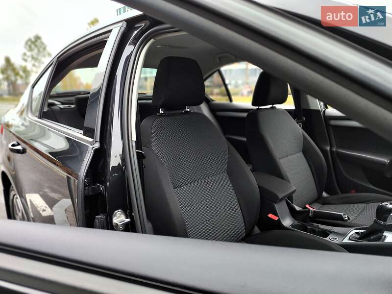 Лифтбек Skoda Octavia 2014 в Киеве