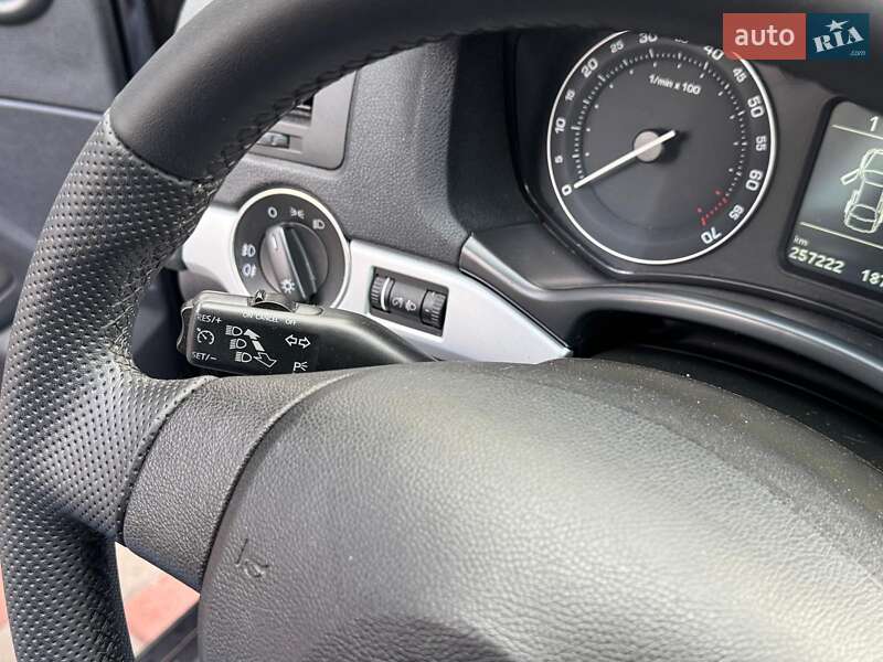 Универсал Skoda Octavia 2007 в Запорожье