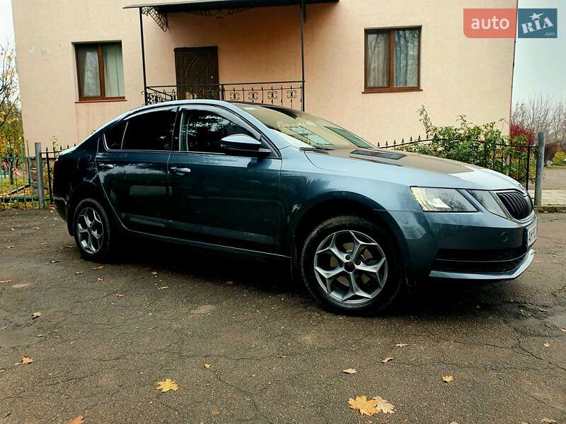 Ліфтбек Skoda Octavia 2019 в Житомирі