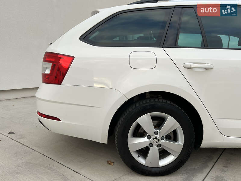 Универсал Skoda Octavia 2020 в Луцке