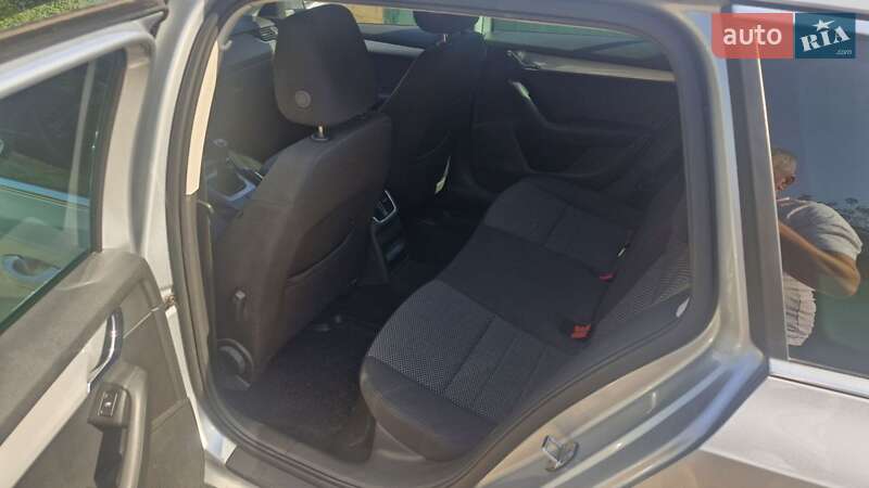 Универсал Skoda Octavia 2016 в Кропивницком фото 23 Универсал Skoda Octavia 2016 в Кропивницком
