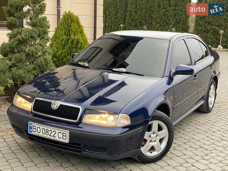 Лифтбек Skoda Octavia 2000 в Дунаевцах фото 4 Лифтбек Skoda Octavia 2000 в Дунаевцах