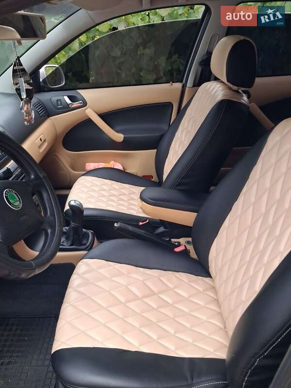 Універсал Skoda Octavia 2001 в Умані