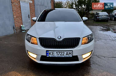 Лифтбек Skoda Octavia 2013 в Лебедине