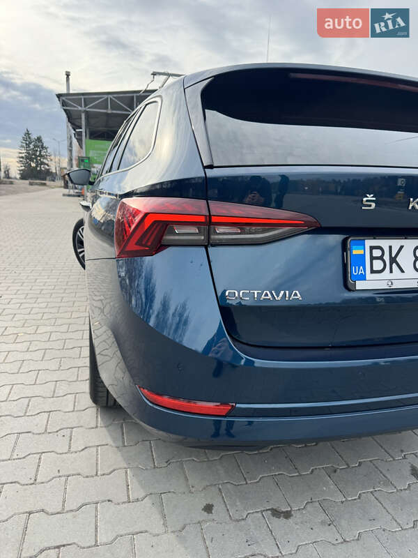 Универсал Skoda Octavia 2021 в Сарнах