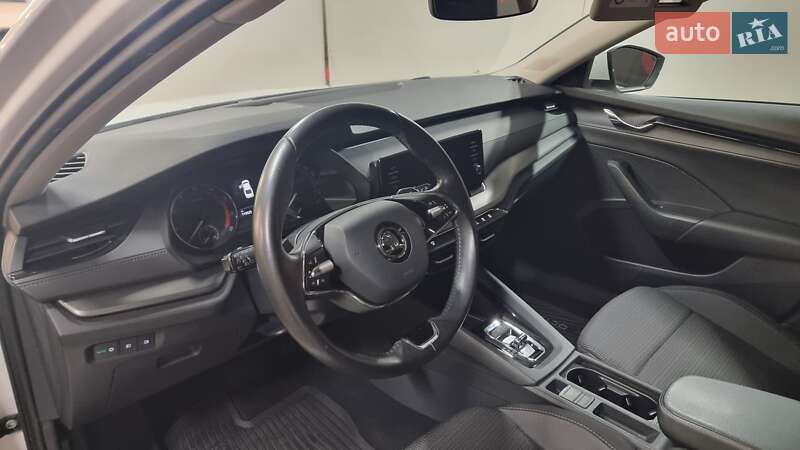 Лифтбек Skoda Octavia 2021 в Киеве