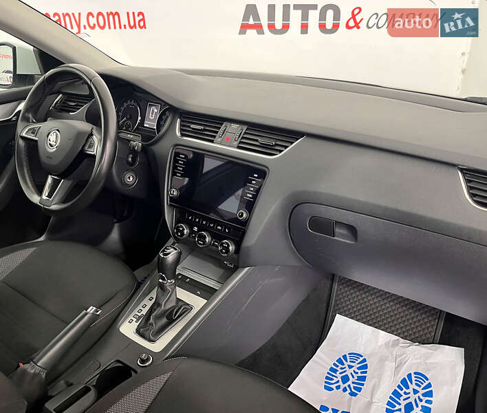 Универсал Skoda Octavia 2019 в Львове фото 16 Универсал Skoda Octavia 2019 в Львове