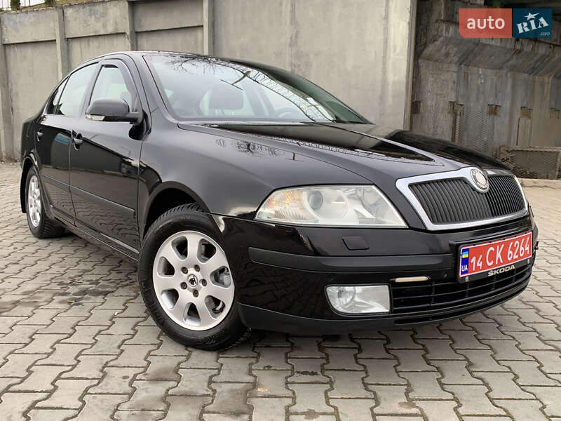 Лифтбек Skoda Octavia 2004 в Дрогобыче