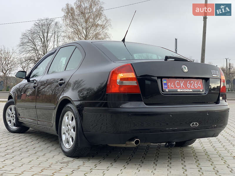 Лифтбек Skoda Octavia 2004 в Дрогобыче