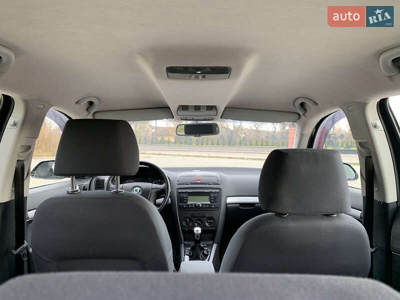 Лифтбек Skoda Octavia 2004 в Дрогобыче