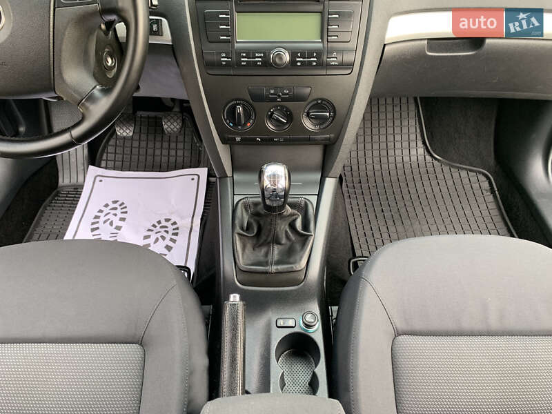 Лифтбек Skoda Octavia 2004 в Дрогобыче