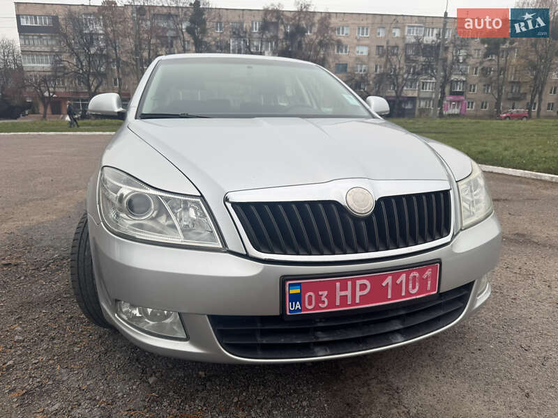 Лифтбек Skoda Octavia 2009 в Ровно фото 4 Лифтбек Skoda Octavia 2009 в Ровно