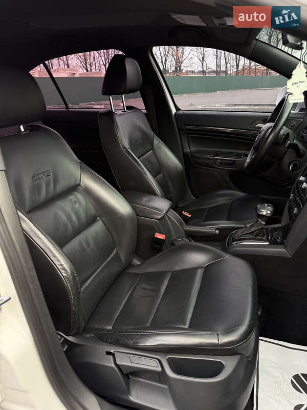 Лифтбек Skoda Octavia 2012 в Киеве