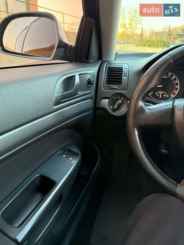 Лифтбек Skoda Octavia 2010 в Мукачево фото 20 Лифтбек Skoda Octavia 2010 в Мукачево
