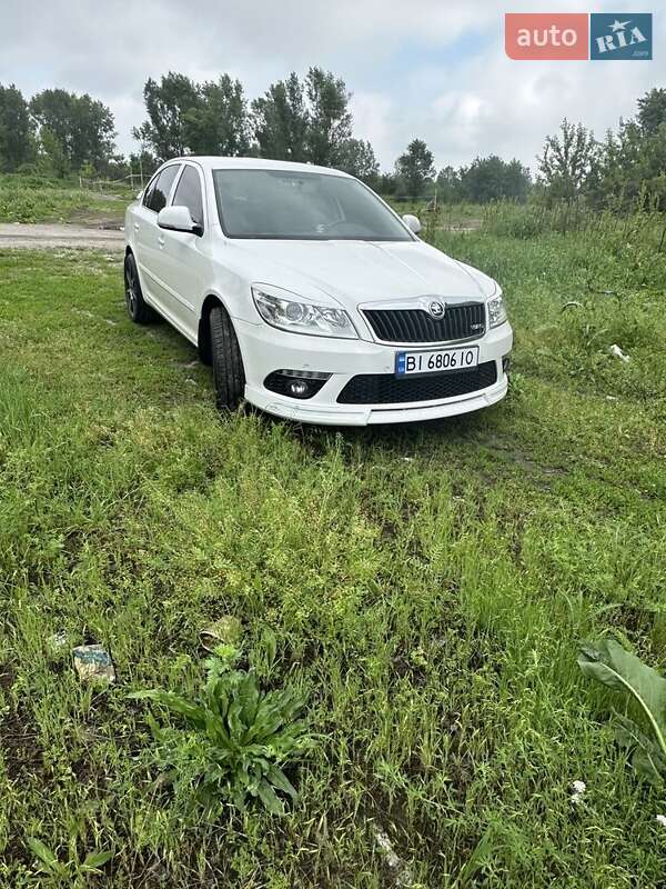 Универсал Skoda Octavia 2012 в Полтаве