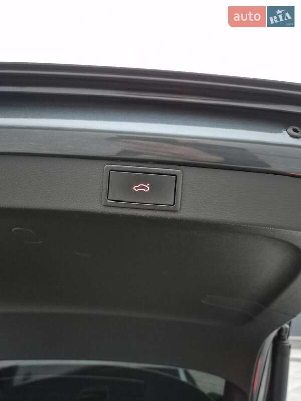 Універсал Skoda Octavia 2021 в Бережанах