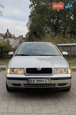 Ліфтбек Skoda Octavia 1998 в Городку