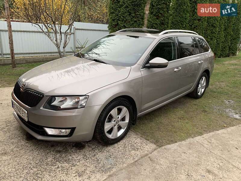 Универсал Skoda Octavia 2013 в Вараше