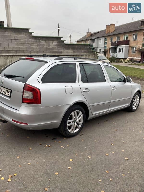 Универсал Skoda Octavia 2012 в Ровно фото 4 Универсал Skoda Octavia 2012 в Ровно