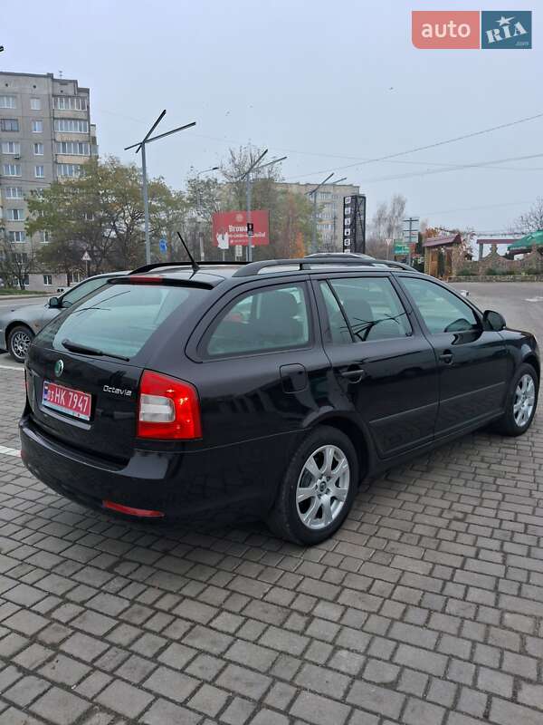 Универсал Skoda Octavia 2012 в Ровно