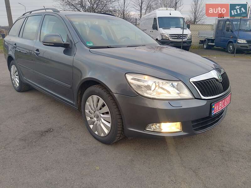 Универсал Skoda Octavia 2011 в Ровно