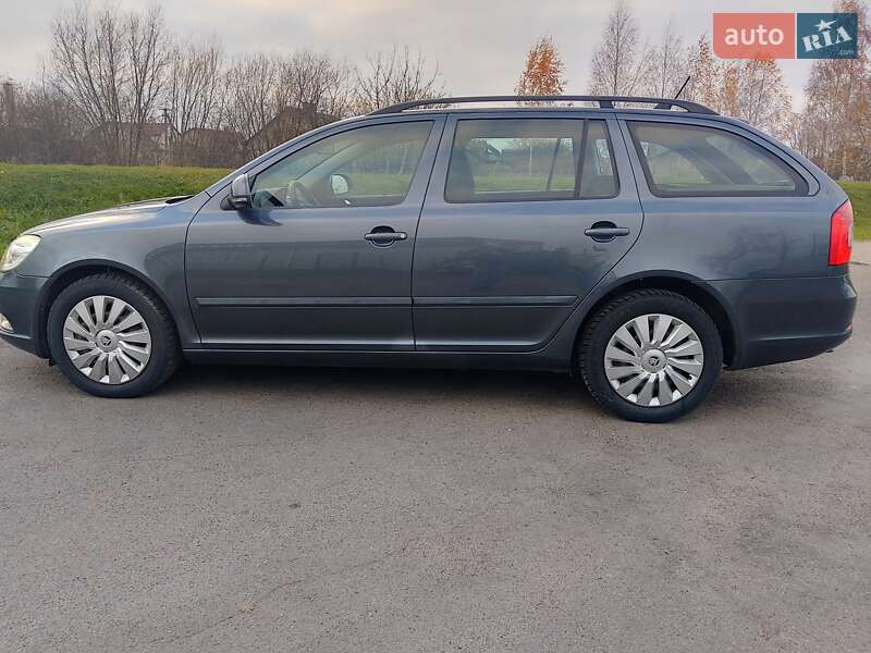 Универсал Skoda Octavia 2011 в Ровно